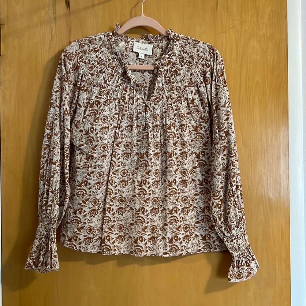 Patterned top